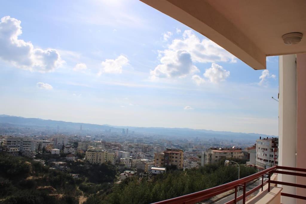 Apartment Sunny Overlooking *